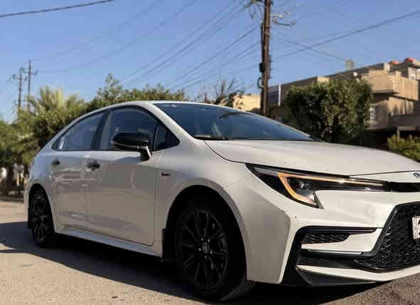 كورلا 2025 S بلاك ادشن محرك 1800 هايبرد HEV مري بلاك بلادي ويل بلاك كبير 
❇️محرك 1800 هايبرد شحن ذاتي 
❇️بصمه + دخول ذكي 
❇️هاندر بريك بصمه + اوتو هولد 
❇️سلايت 
❇️رادار امامي 
❇️سياقه اليه 
❇️تبريد قطعتين 
❇️تبريد بيانو شاشه 
❇️شاشه ابل كار بلي + كامره خلفيه دواره 
❇️مانع نزلاق + مود درايف +  ايفو مود 
❇️10  ايرباك  
❇️مقاعد جلد احمر + كشنات كهرباء ⚡️ 
❇️ويل بلاك حجم 17 
❇️حساس لايت كامل اوتو عالي ناصي اوتو + حساس ظغط اطار 
❇️تحكم سترين كامل فول 
❇️لايت زينون + لد صباحي + اشاره لد 
❇️كت اس بلادي 
❇️كتابات بلاك +مري بلاك + يدات بوب بلاك بلادي مو تغليف + ويل بلاك مو صبغ    
سيار مكفول من صبغ و الضرب فقط بارد ثلاثة أصابع بالجاملغ الأمامي و شويه بالباب السائق .           
عنواني بغداد 
سعر 150$                        رقم***********
