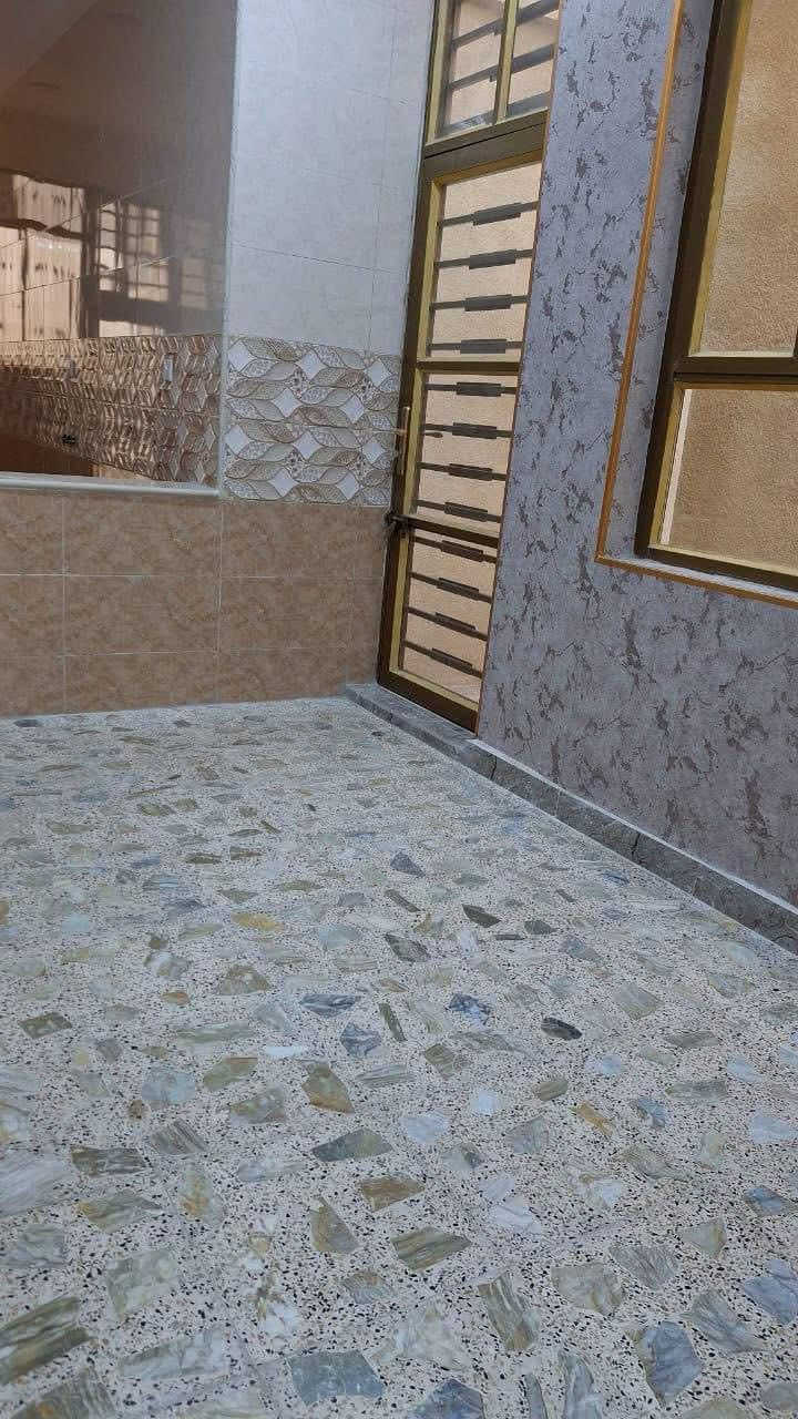 بيت للإيجار في السيدية
المساحة 90 متر

يتكوّن من:
• 3 نوم
• صالة
• مطبخ
• خدمات كاملة

💰 السعر: مليون دينار مع التأمين

📞 رقم الهاتف: ***********
🏢 مكتب الفهد الهندسي للمقاولات العامة
