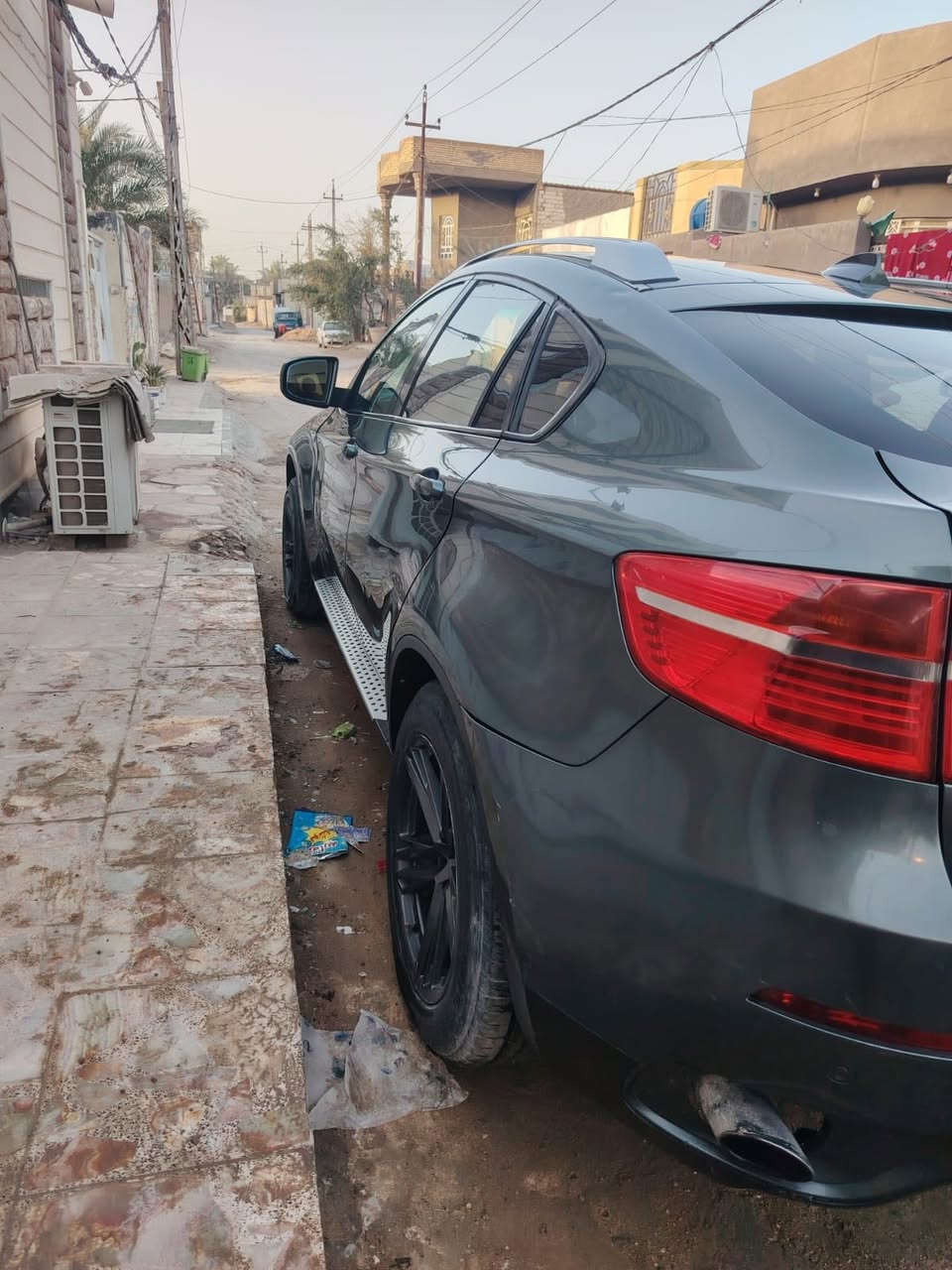 Bmw /X6. 2011 

مكينه 6 سلندر 3.5 تون باور تيربو ديزل 

كير اوتو 

المواصفات

بصمه 

سلايد 

شاشه كبيره

سيدس جنجر

ماوس تحكم

 5 كامرات 360 

رادارات 

هاند بريك بصمه

تحكمات ستيرن

شفتات ستيرن

اوتو هولد

كشنات جلد

كشنات كهرباء

كشنات خرن ميموري 

داخل لون عسلي + صاج

قطعتين تبريد

بردات بل ابواب

ويل كب قياس 19 

صندوك كهرباء 

لايتات زينون بلاد

بك لايت LED 

رقم أربيل 

مكان السياره بغداد 
 ***********
السعر ١٠٠
