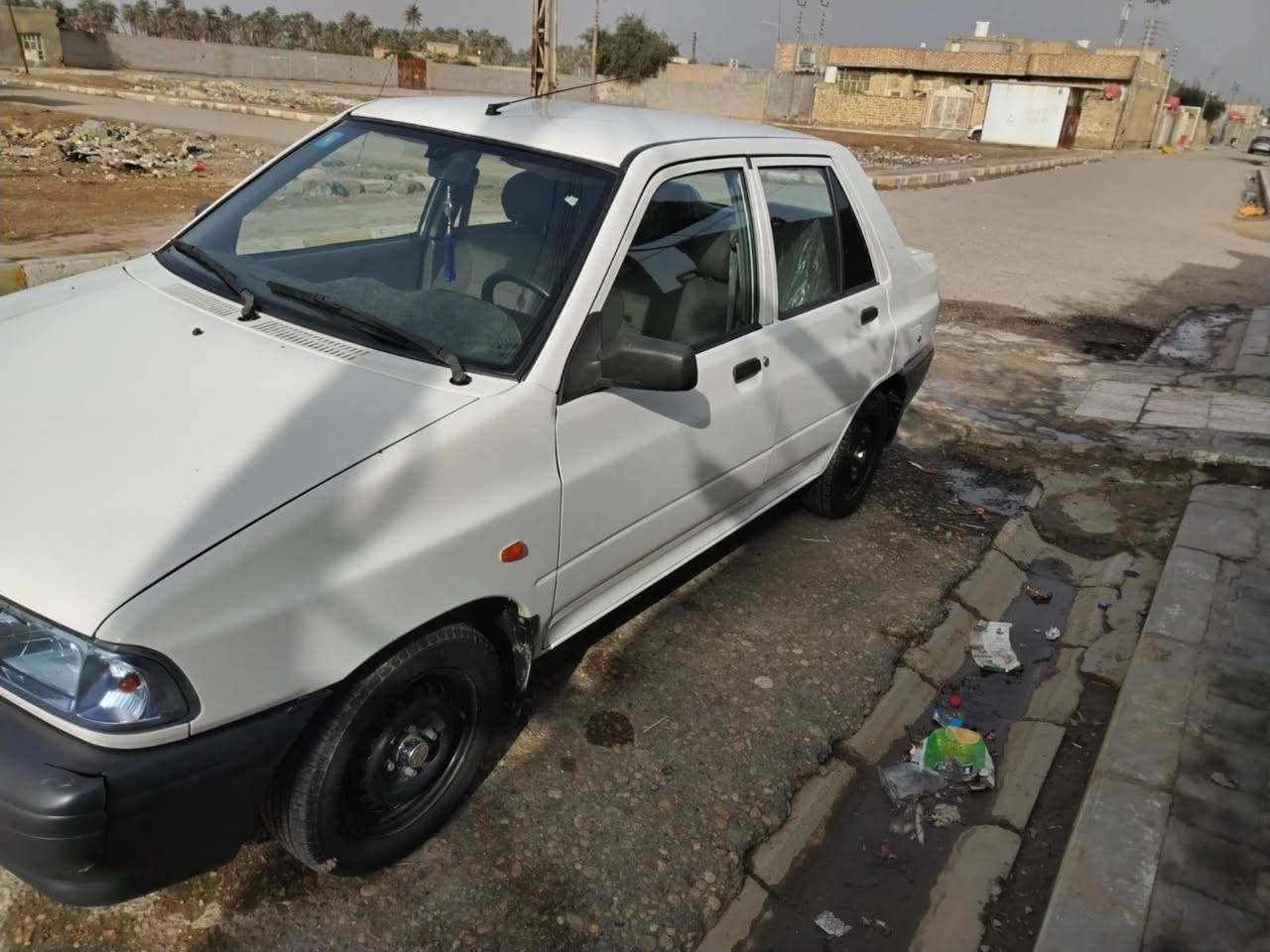 السلام عليكم جايبه موديل 24 مقفوله كفاله عامه ماشي 18,000 على وضع الشركه على وضع الشركه مكاني عماره قلعه صالح***********
