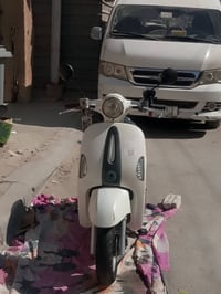 دراجه البيع سعر 650الف سرعه 120 رقمي 07741415482