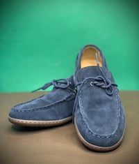 حذاء بالة • قياس ٤٢٫٥ • توصيل