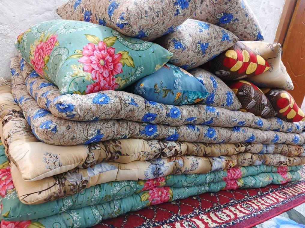 جودليه ديباج جمله -مفرد وزن  اثنين  كيلو
الواحده  7500فقط / الزوج 15 الف 
جودليه وزن 3ونصف كيلو ب 12500 زوج 25
لحاف نفرين ديباج  وزن 5 كيلو ب 30 الف
جودليه نفرين وزن سبعه كيلو بسعر 30الف
مخاد 1 كيلو ب 3500   
مكان كفاءات شارع خمسين خلف المدارس الجديدة
توصيل مجاني داخل الكفاءات والمناطق المجاوره.
واتساب ***********
