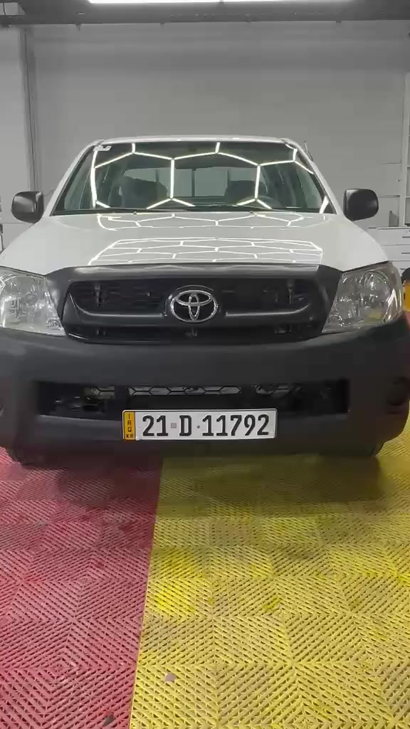 تويتاهايلوكس موديل٢٠١٠سيار بأسمي سنة وية ٢٠٣٠جديده سيارة محرك گیر اكسل باشرط ٤طيارات جديد سبير م مأي شغل سيارة  كفالة عامة مابي نقص ماشي ٢٢٠ سعر١٦٥ورقة بيه مجال مكان كلار ***********
