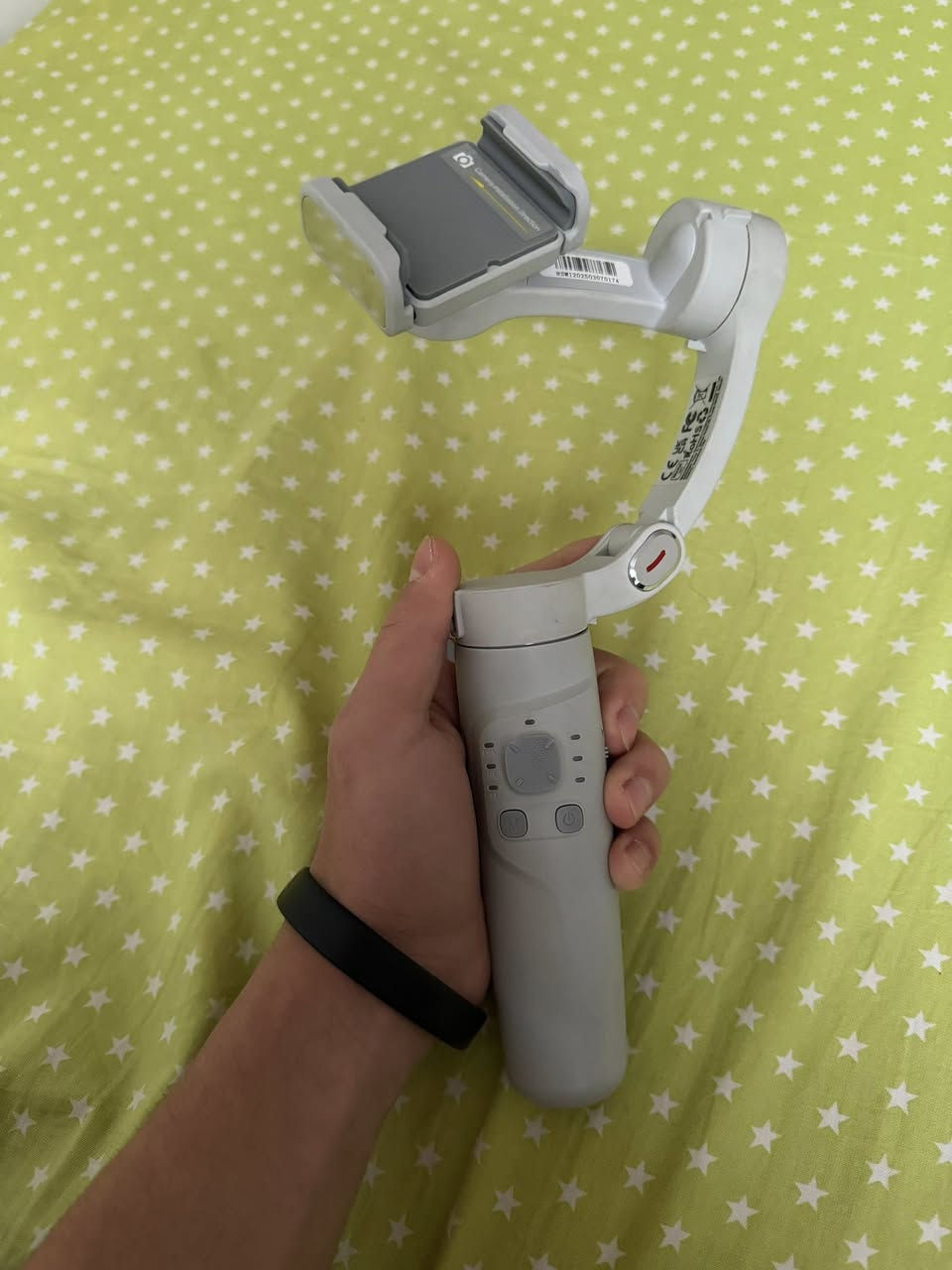 متوفره مثبت تصوير من شركه اوزمو تثبيت التصوير خرافي وبي اكثر من 3 وضعيات وبطاريته تطول اكثر من يوم مستمر سعره 65 وبي مجال كامل ملحقات


**إذا كنت صاحب هذا الإعلان وتريد حذفه لأي سبب، رجاءا أرسل رسالة إلى الدعم الفني**