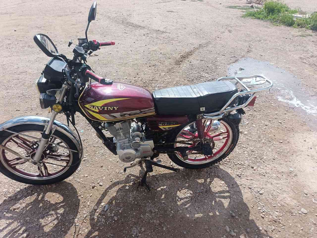 يا الله دراجه ايراني مسجل موديل 22محدث 25كل دراجه كله شغاله سعر مليون ونص وبيه مجال شي قليل  الاستفسار ***********
