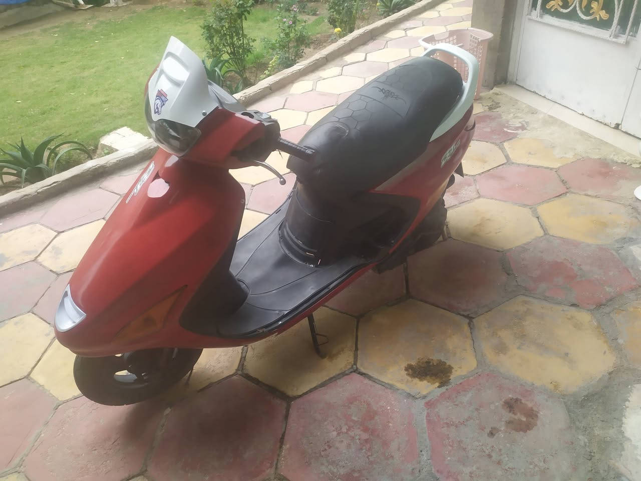 دراجه البيع مكينه نظيفه سعرها ٣٢٥ وبيها مجال مكانها بابل كفل ***********
