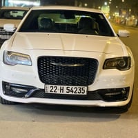 كرايسلر 300 • ٢٠١٨ • بحالة الوكالة