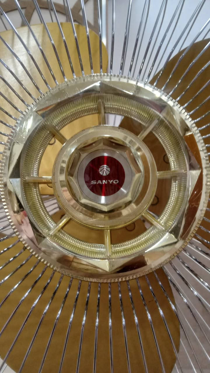 سلام 👋 عليكم 
للبيع بنكه سانيو منضدية  SANYO 
غني عن التعريف إستيراد المنشاء العام نضافه 
100/95 ع وضع شركه ليرغب بل شراء يراسل الصفحة فقط خاص او اتصال ***********
