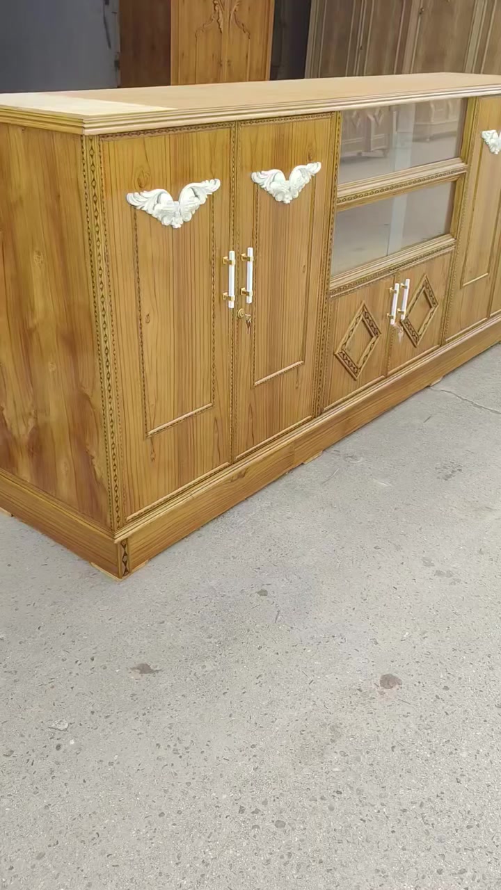 سلام عليكم احبتي 🤍
معمل نجارة اخوكم حسين الخالدي
ليس الوحيدين لاكن نحن الافضل بوفيه طول 3 متر و تفاع 120  صاج شغل تزكام  ضمان بي 
اتمنى ان ينال اعجابكم الاستفسار ***********
