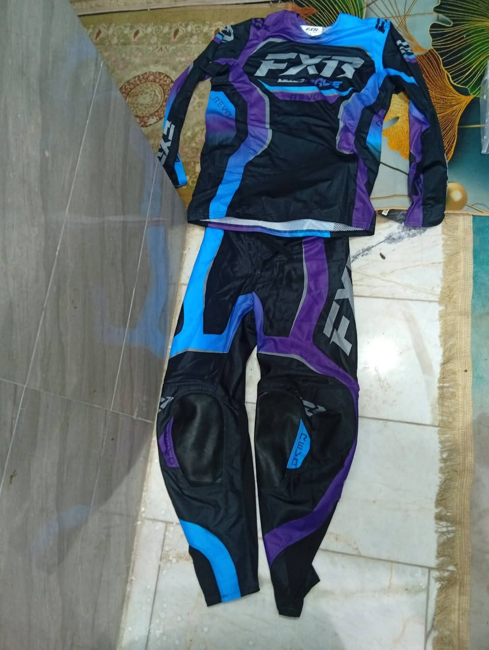 قققيم وذا عجبني سعر بالعافيه❤️🫶🏿


**إذا كنت صاحب هذا الإعلان وتريد حذفه لأي سبب، رجاءا أرسل رسالة إلى الدعم الفني**