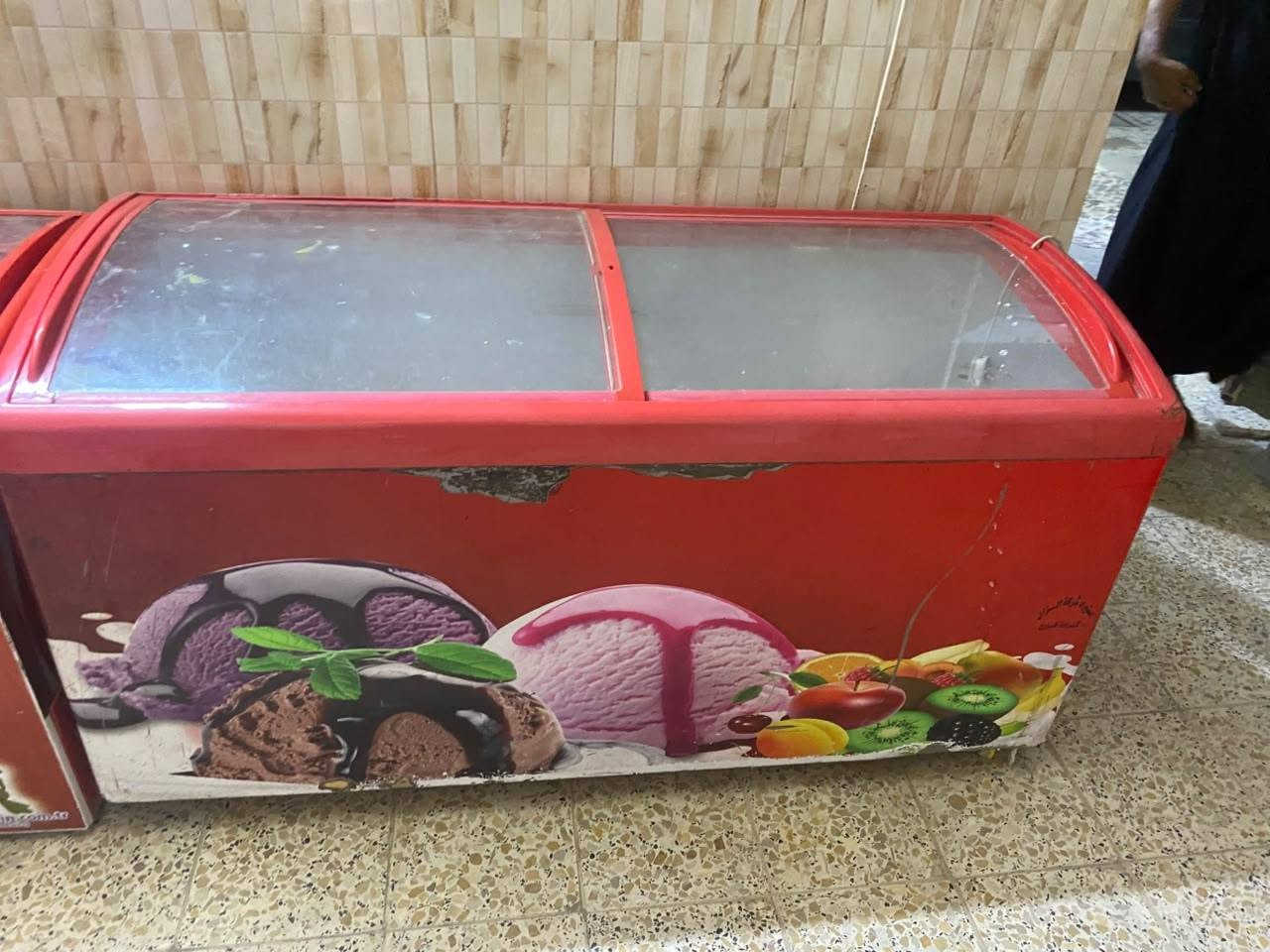 مجمدات ايكور نظيفات كلهن شغالات ع الفحص كل وحده اوسعرهه مكاني بغداد شهداء العبيدي راسلني خاص دز صوره اطيك سعرهه  ***********
