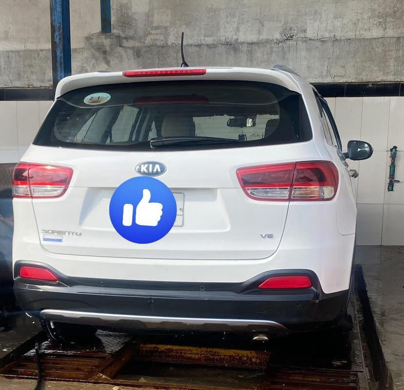 سياره سورنتوا خليجي 
موديل 2016

محرك 6 سلندر 

7 راكب

3 قطع تبريد 
بصمه 
جنطه كهربائية 

ماشيه 166 الف

سعر السياره ب 210 وبيه مجال 

البصره قضاء المدينه

***********
