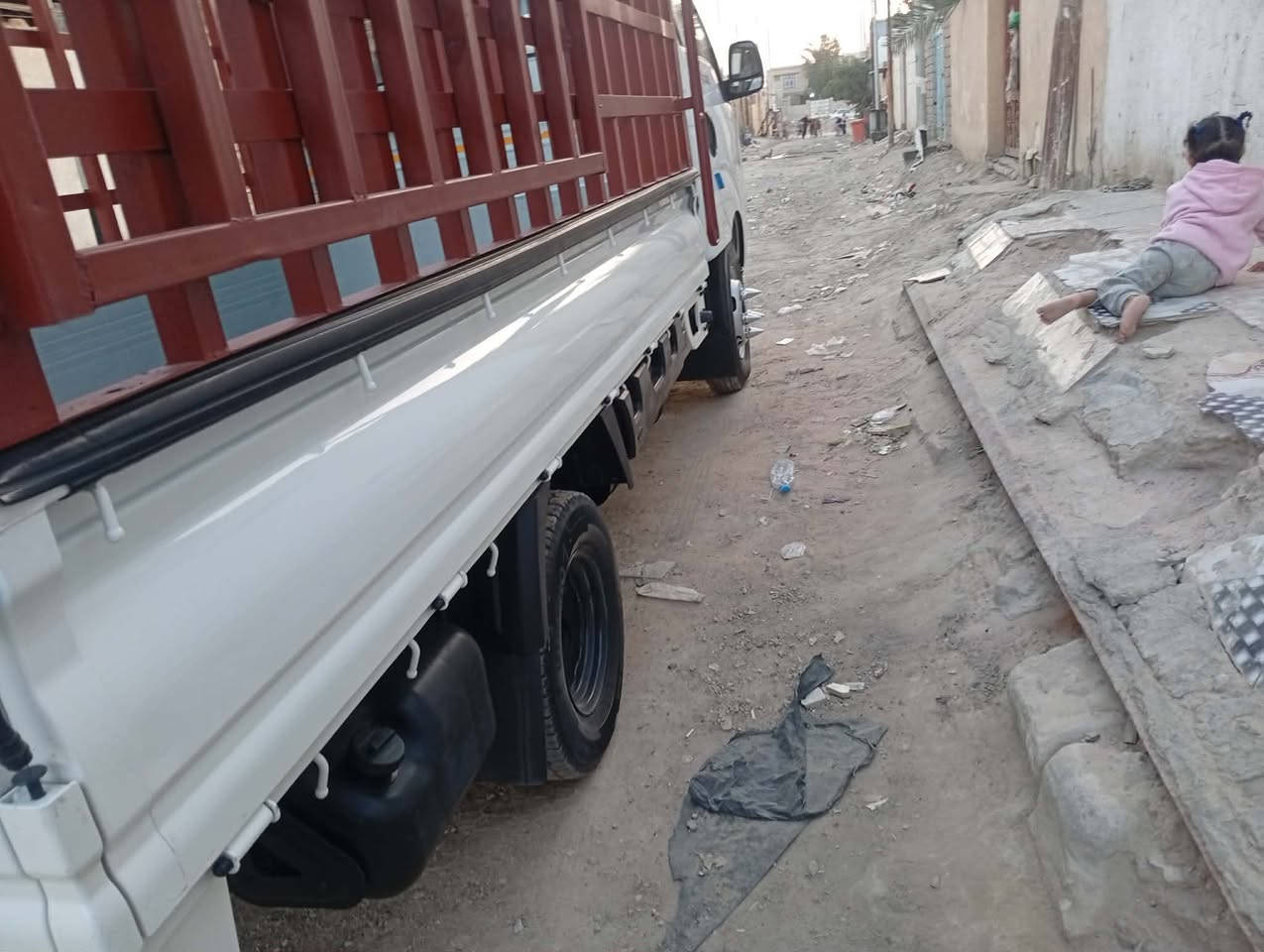 السلام عليكم 
سياره كيا فحل للبيع موديل 2025
سياره كفاله عامه زيرو ع وضع شريكه رقم ذي قار نكليزي 
ماشيه 9000كم طشت جديد بدون محجر 
السعر 215 وبيه مجال 
***********
