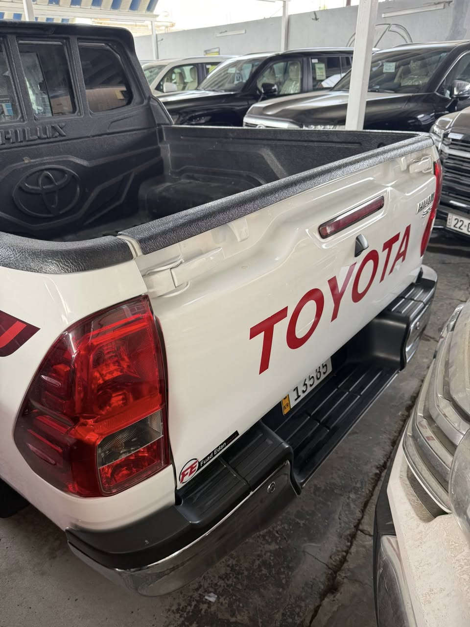 سلام عليكم هايلوكس ناصي ٢٠٢١  رقم اسليمانيه كير اتو شركه ساز بصمه تبريد كشنات فول مواصفات ماشيه ٨٤ الف مكفوله كفاله عامه بيه شبر بارد بس السعر ٢٥٨ وييه مجال مكان بابل ***********
