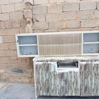 معروض للبيع بسعر مناسب 07877366009ليح يتصل