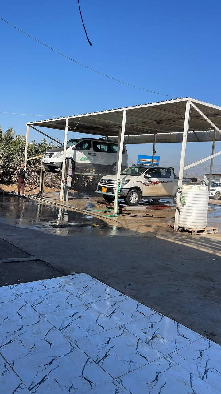 � للبيع معدات غسل سيارات

▪️ جك عراقي
▪️ جك رباعي نشأ أمريكي (يُستخدم للفيتر أو تبديل الدهن)
▪️ مضخة ضغط ماء 200 بار ماطور 7.5 حصان إيطالي عدد 2
▪️ تاروسة هواء حجم 520 بطل 3 بساتم
▪️ مولدة 40 K.V محرك 4000 سوبر كرنفال
▪️ خزان ماء سعة 10,000 لتر
▪️ ملحقات خاصة بغسل السيارات

🔹 المعدات بحالة جيدة وجاهزة للعمل
🔹 يمكن البيع قطعة قطعة

📍 الموقع: واسط – ناحية الدبوني
📞 للاستفسار: ***********
