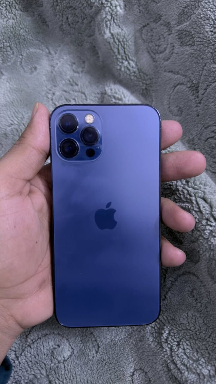 سلام عليكم جهاز 12برو مبدل بطاريةاصلية هستوني مبدلهة وسيمكرت واكف شرق اوسط سعرة275الف مكاني بغداد قرب الزعفرانية رقم ***********واتساب فقط
