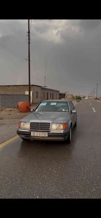 مرسيدس 300E • ١٩٨٨ • رقم بغداد