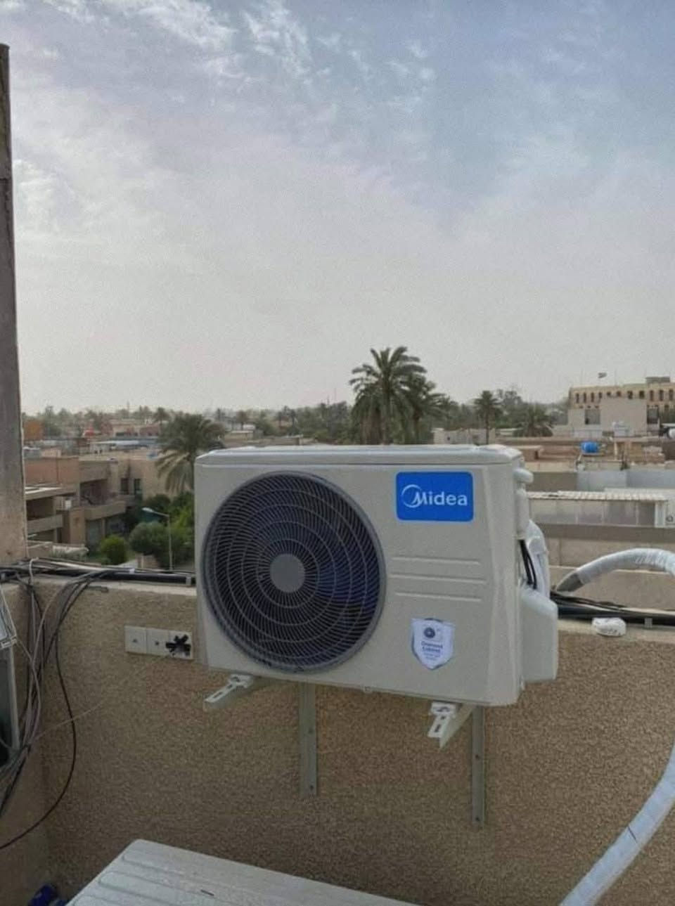 تقدم لكم الورشه الفنيه  كافه الخدمات لاجهزة التبريد #باسعار_منااااااسبه  : 
غسل وادامة السبلت 
نصب سبلت جداري 
نصب سبلت عمودي
 
(#شحن_غاز_R22_فرنسي)
(شحن غاز. 410R. فرنسي )
(#تنصيب)و(#تنضيف_بنسبة 100%)

َ(#صيانة_عامه) لكافة انواع السبالت والمكيفات
1-ثلاجات  برادات 
2-جميع منضومات التبريد 

للاستفسار
 
مراسله ع الصفحه
 
او الاتصال ع الرقم
 واتس.  ***********
