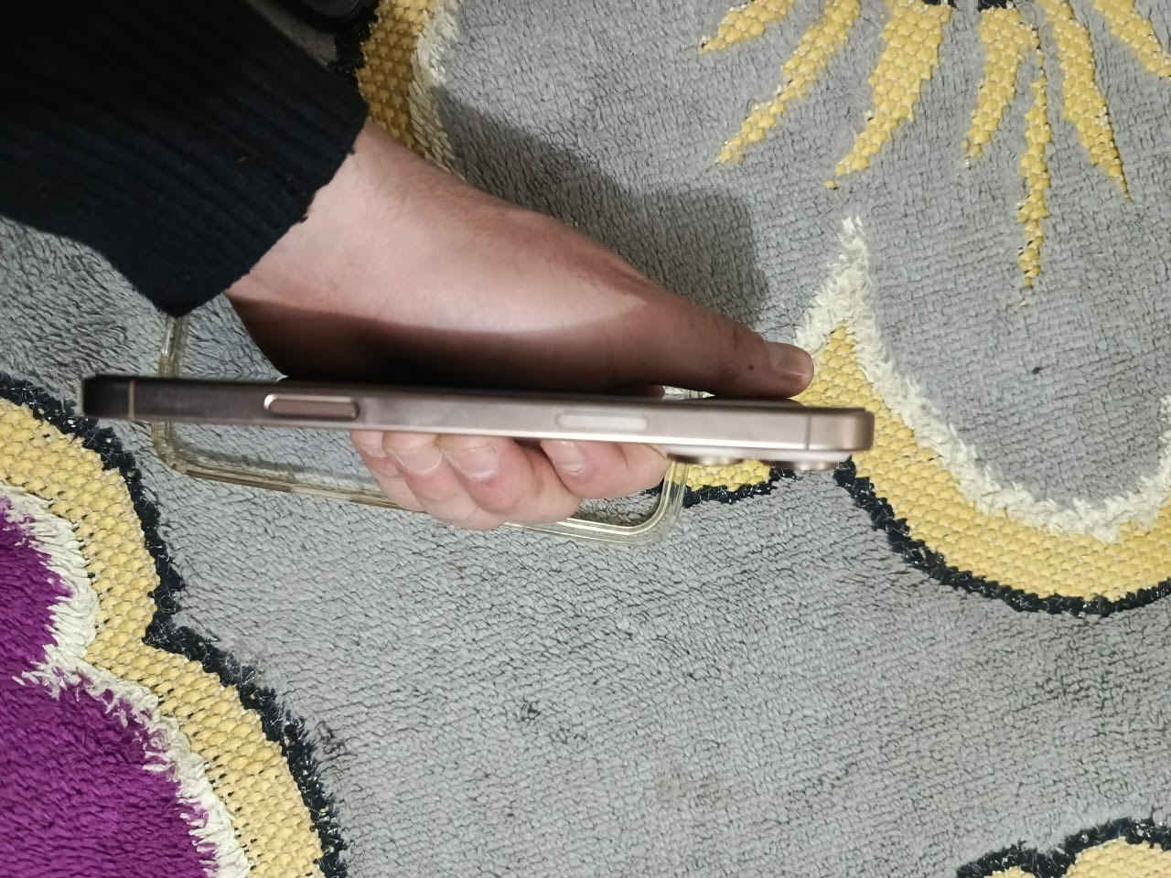 السلام عليكم
ايفون 16pro max 

ذكرته 256 

بطاريته98 %

لونه صحراوي مميز ❤️‍🔥🔥  

جهاز نظافته 💯🔥❤️‍🔥

جهاز تاخذه عل فحص بشرط 

جهاز مكفول كفاله عامه 

سعره مليون و٤٠٠

مكاني بغداد جميلة
***********
