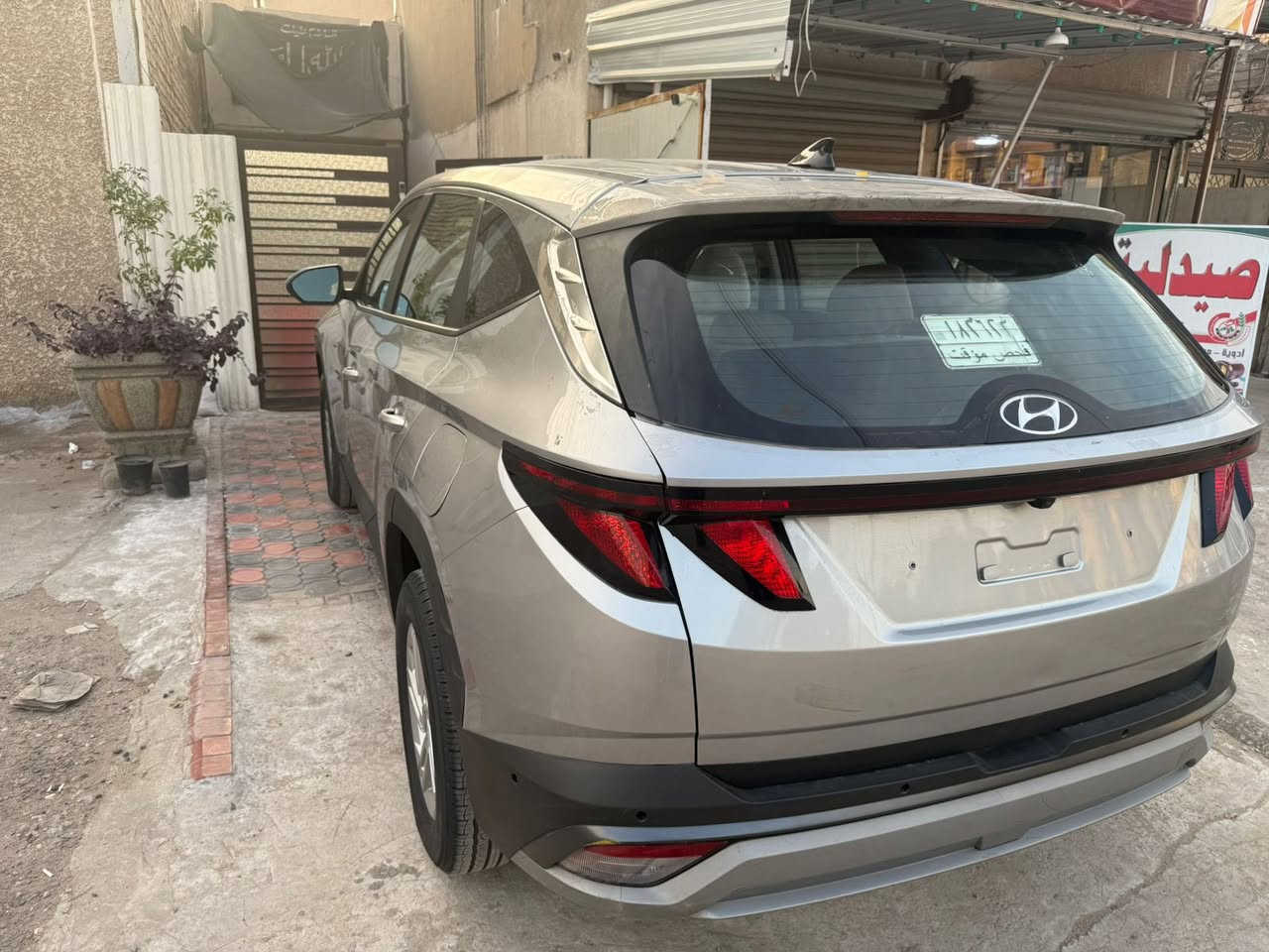 هيونداي توسان 2025 SE
موجودة في بغداد الشعب مرقم ومصلح كامل
المواصفات:
مانع انغلاق ABS
مانع انزلاق
نظام الثبات الإلكتروني ESC
كاميرا خلفية
نظام التحذير من النقطة العمياء
دخول ذكي
مثبت سرعة
شاشة لمس كبيرة
ابل كاربلاي وايرليس
اندرويد اوتو وايرليس
بلوتوث
تحكم من المقود
مكيف أوتوماتيك
مخارج USB أمامية وخلفية
جنوط ألمنيوم
إضاءة LED أمامية وخلفية
فرامل يد إلكترونية
Auto Hold
حساسات ضغط الإطارات
مقاعد قماش مريحة
مقاعد خلفية قابلة للطي
زجاج كهرباء كامل
قفل مركزي
سعر السيارة 220 ورقة
بيه مجال بسيط
للاستفسار والتواصل:
***********

