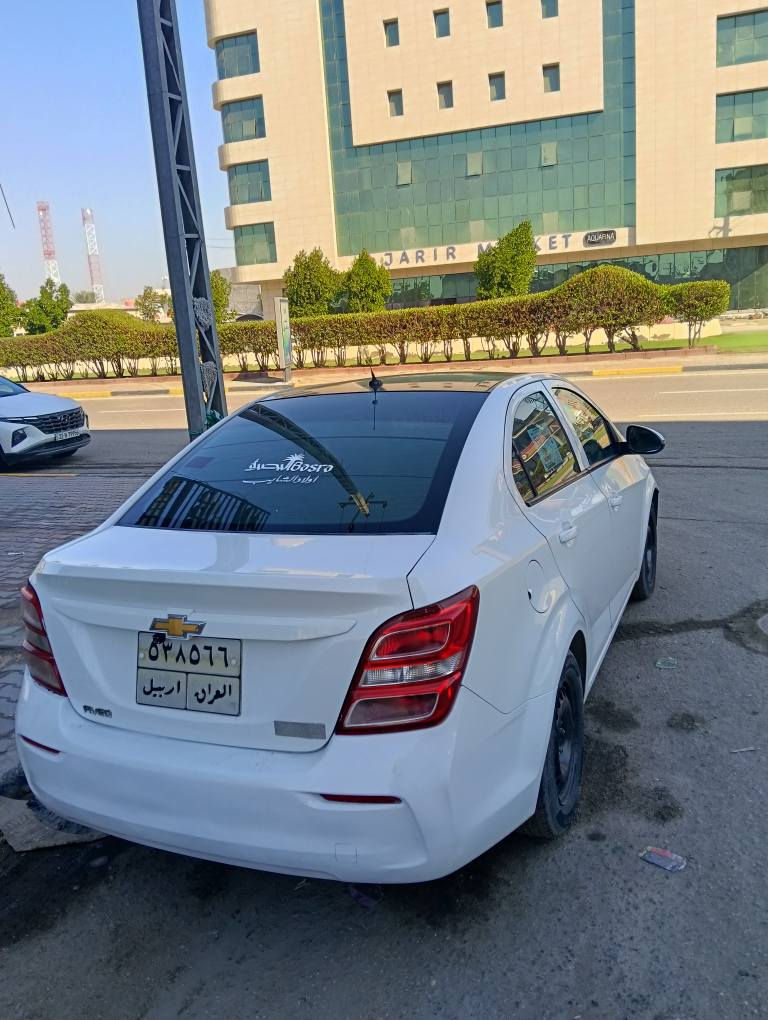 أفيو 2019
خليجي خليجي
تخم تاير
نضيفه جاهزه من كلشي
زنون
كير 
مكينه 
تخم تاير
حداديه
السياره جاهزه ما ينقصها برغي
***********
عنواني بصره البصرة, العراق
