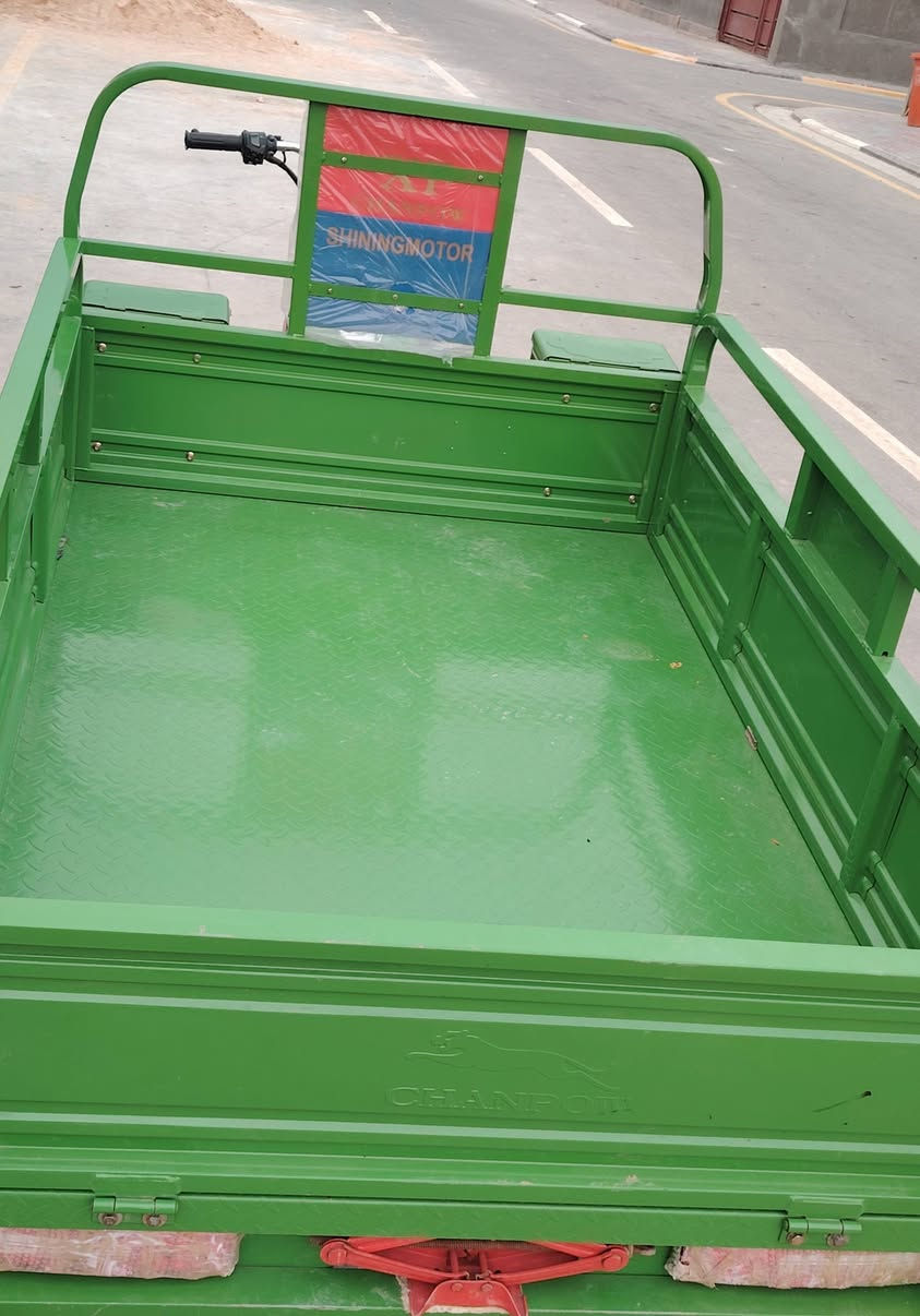 سلام عليكم ستوته للبيع زلغ مابيه موديل 2023 سعر دك علا رقم. ***********
