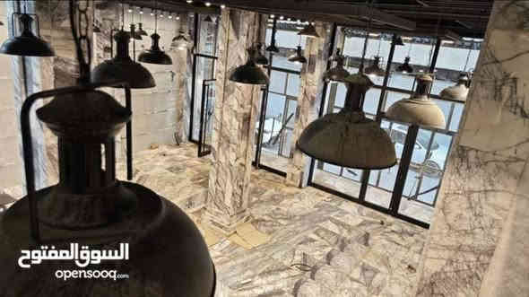 بنايه ديلوكس للايجار في العشار قرب حلويات تاج محل المساحة 125 متر البناية بناء حديث جداً درجة أولى مكونه من ثلاث طوابق الطابق الأرضي كل طابق مزود بمجموعة صحيات متكاملة تحتوي البناية على مصعد البناية جداً حلوة ومرتبة تصلح شركة اتصالات وإلكترونيات أو شركة صيرفة للاستفسار الاتصال على الرقم التالي

***********
