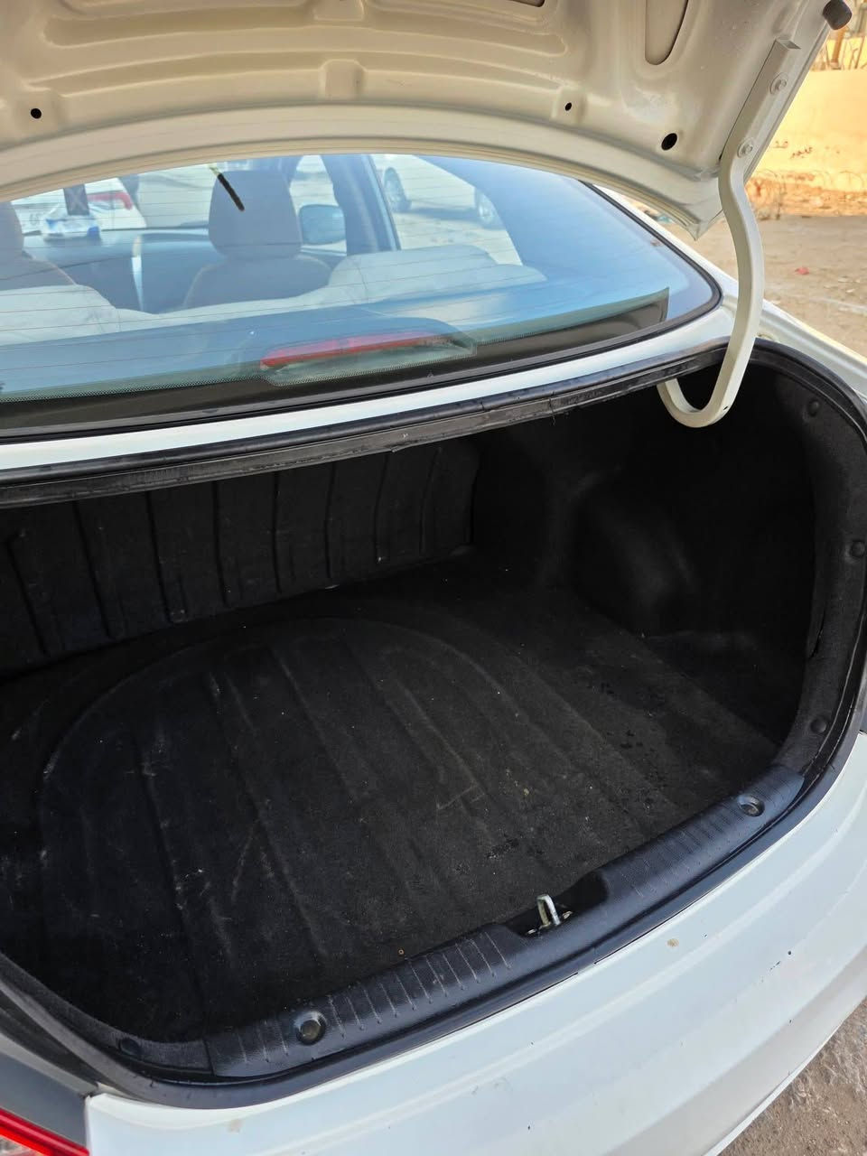 السلام عليكم
للبيع اكسنت خليجي موديل 2017 رقم بغداد بأسمي سنوية جديدة مكفولة من الصبغ والتبديل محرك 1600 مواصفات فتحة + تحكم ستيرن + ويل كب + شاشة ماشية 124 مكاني بغداد الكرخ للأستفسار الاتصال على الرقم ***********
