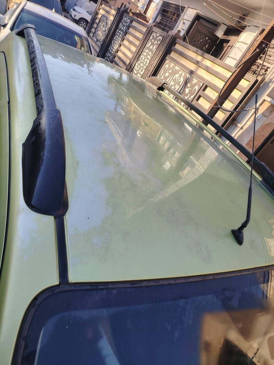 سياره يابانيه فور ويل داهتسو تريسوس ٢٠٠٨  رقم اربيل مكينه وكير وتبريد وصدر جديد سياره صبغه جارد شي قليل بدون حادث قوي مكانه بغداد حي عدل ب٦٥ وبيه مجال بسيط للشراي شرط تحويل بدون وكاله
