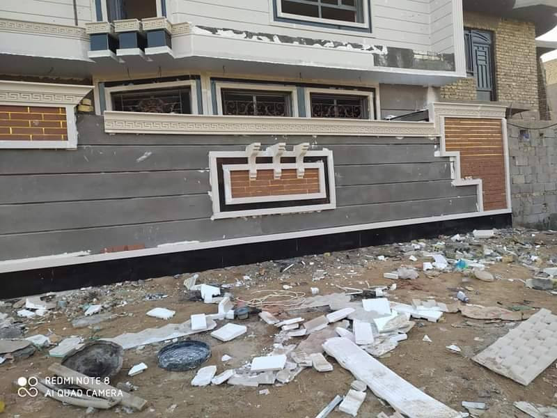 لباخ داخل وخارج  عمل درجه اولى. *********** والخاص مفتوح
