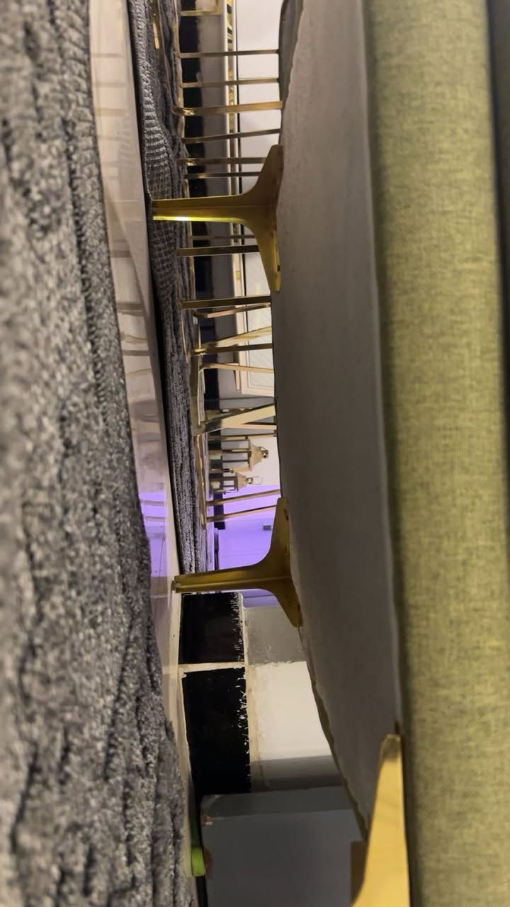 للبيع تركي من معرض برونز 8 مقاعد


**إذا كنت صاحب هذا الإعلان وتريد حذفه لأي سبب، رجاءا أرسل رسالة إلى الدعم الفني**