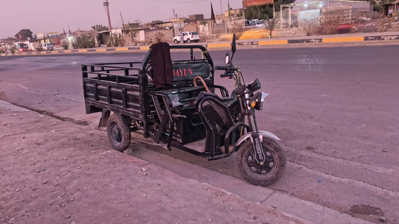 للبيع ستوته شحن، 2025 نضيفه رمبه ما ماشيه
للاستفسار واتساب "***********" 
سعر مليون ونص او بيهه مجال
