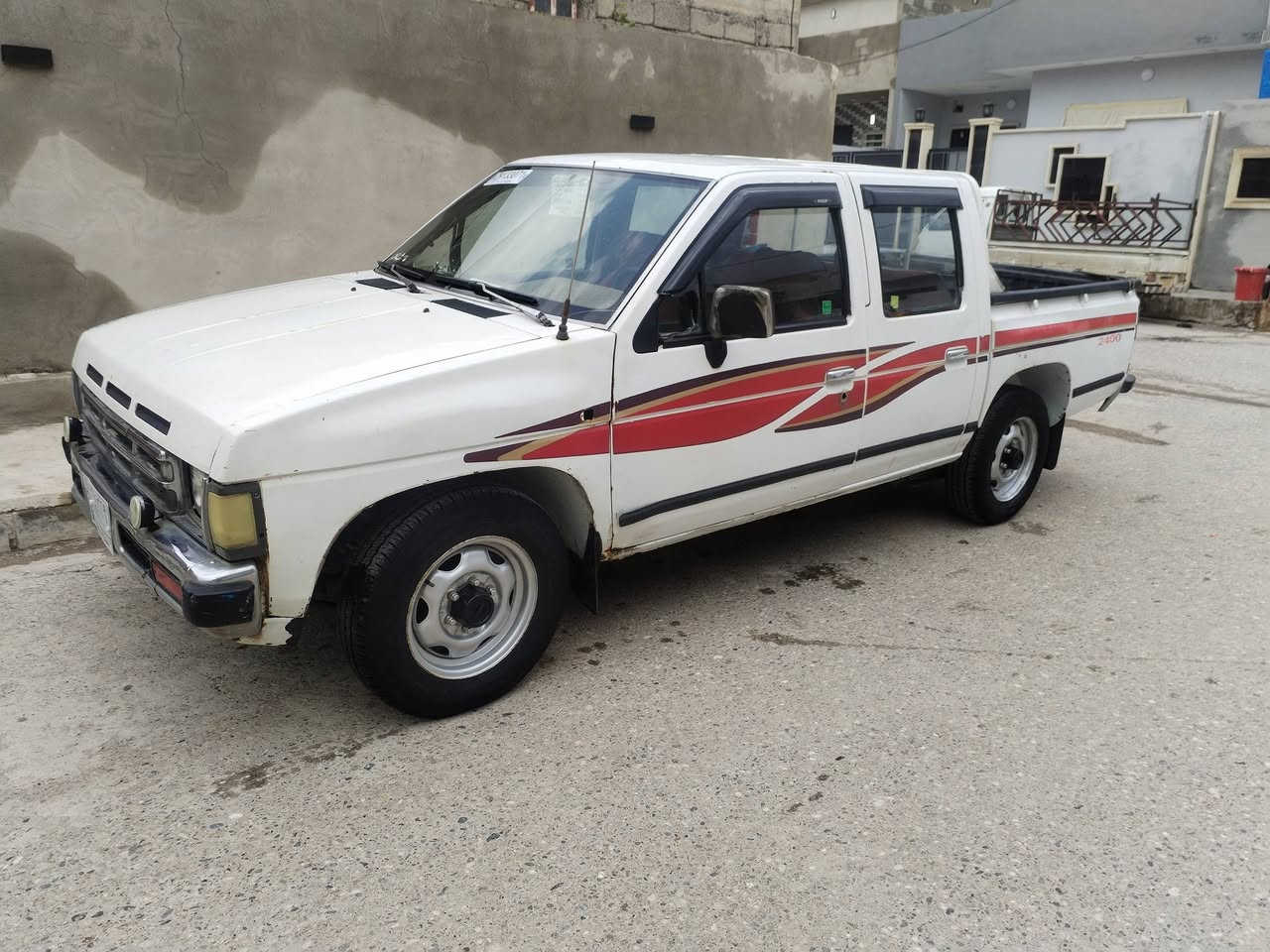 نيسان موديل 92 رقم نينوئ الماني بسمي شرط تحويل محرك معمره جديد كير اكسن انضاف دوشمه نظيفه بيها مكانت صبغ طخم تيرت جديد مكان سياره موصل ***********  بي واتساب
