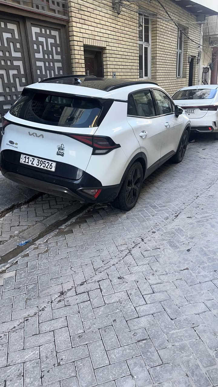 كيه سبورتج موديل 25 فول داخل زيتوني 
الاستفسار الاتصال ب الرقم *********** بغداد, العراق
