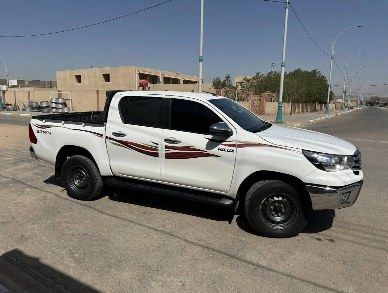 ‏سلام عليكم للبيع بيكم هايلوكس 2020 رقم أربيل جديد إنجليزي تريد مدورة ￼تريد وكاله تخم تاير حداد جديدة سنوية لغاية 2031 تبريد كشنات تبريد خلفي مكينه وكير كفاله مكفوله سياره كلها لسعر 255بيها مجال بصيط مكاني سماوه سماوه لاستفسار ***********
