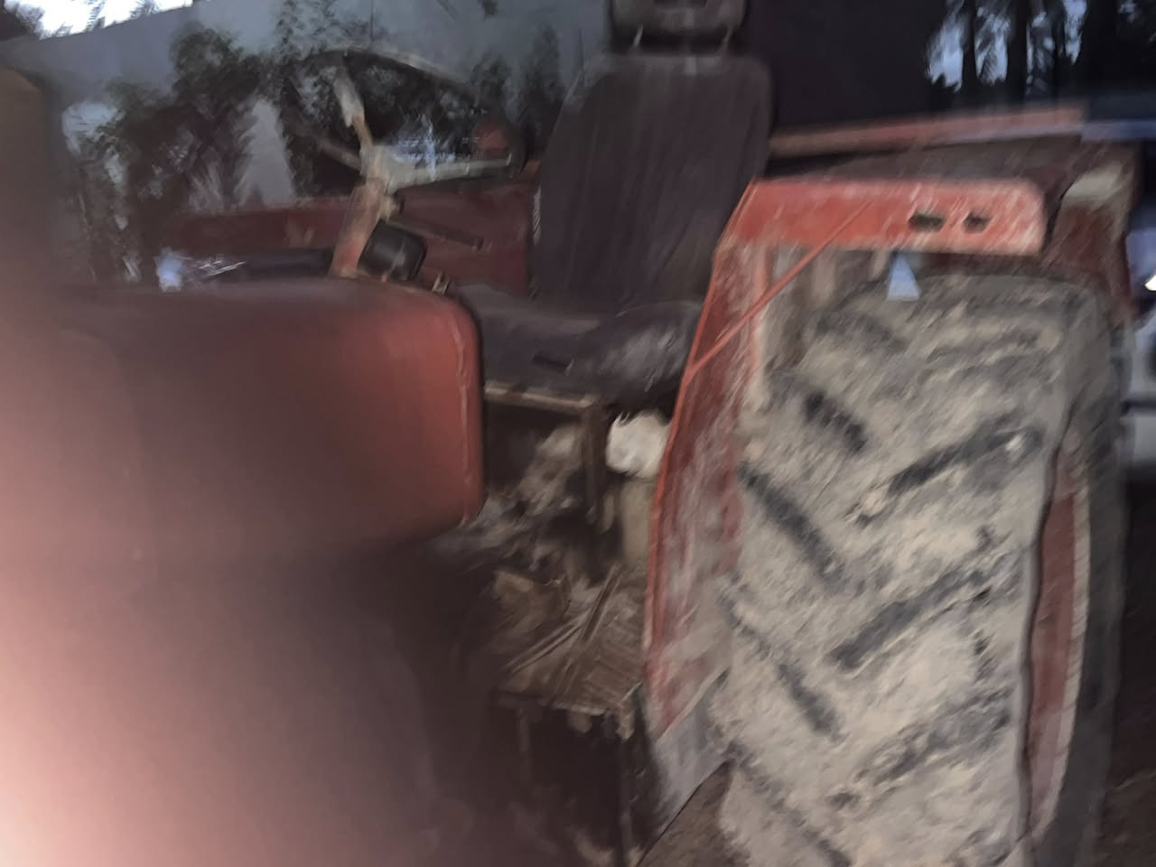 عنتر ٧١مع عربانه تسكام درجه يك للبيع مكان بابل المحاويل
***********
