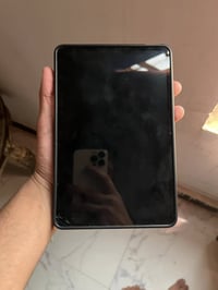 ايباد ريد ماجك  استرا ذاكره ٢٥٦ كارتونه نضافه ٩٨  بس هاذ الفطر السعر ٦...