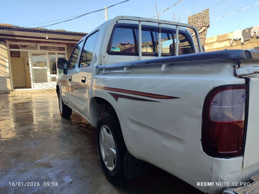 توێتا مۆدیل 2002 تەبریت و پاوەرە گێڕ و مەکینە و ئەکسلی بەشەرت سەیارەیەکی توند و تۆڵە بێمەسرەفە خۆی دو پارچە پەمپی هەیە سەر بۆنیت و ئەوشوێنەی لەزگەکەی لێ بۆتەوە سەیارەکە ماڵی دۆستە هەموگیانی بەشەرتە  و بێ مەسرەفە سەیارەکە مزایدەیە و کارتی مزایدەی لەگەڵە نرخ.50  ژ.م *********** یاخود *********** رانية, السليمانية
