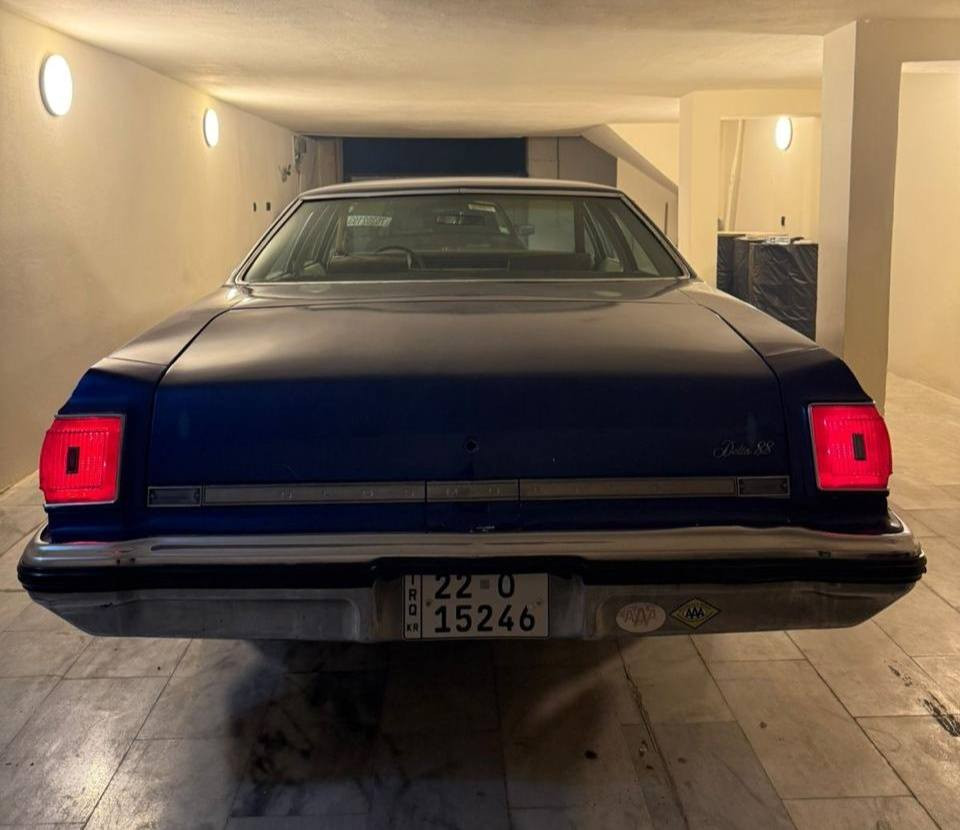 اولدز موبيل ديلتا 88  1976 مخزونه بعده بتراب الشركة  
 محرك 8 سلندر ماشية 15 الف ميل 
دواخل و محرك و كير بلادي 
سيارة بدون ضربة بدون حادث 
مرقم اربيل دولي 
مكان سيارة اربيل 

رقم صاحب السيارة 
***********
