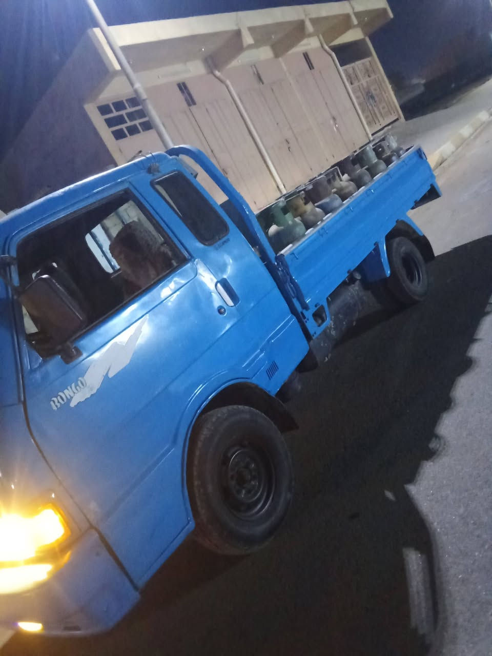 اسلام عليكوم
سياره لبيع مديل 95 تحويل مباشر سياره كل نقص مابيه من كلشي كبل لشغل تعال كلب بعينك تقتنع شايف الخير  
سعره 45وبيه مجال عنواني الدجيل رقمي  ***********
