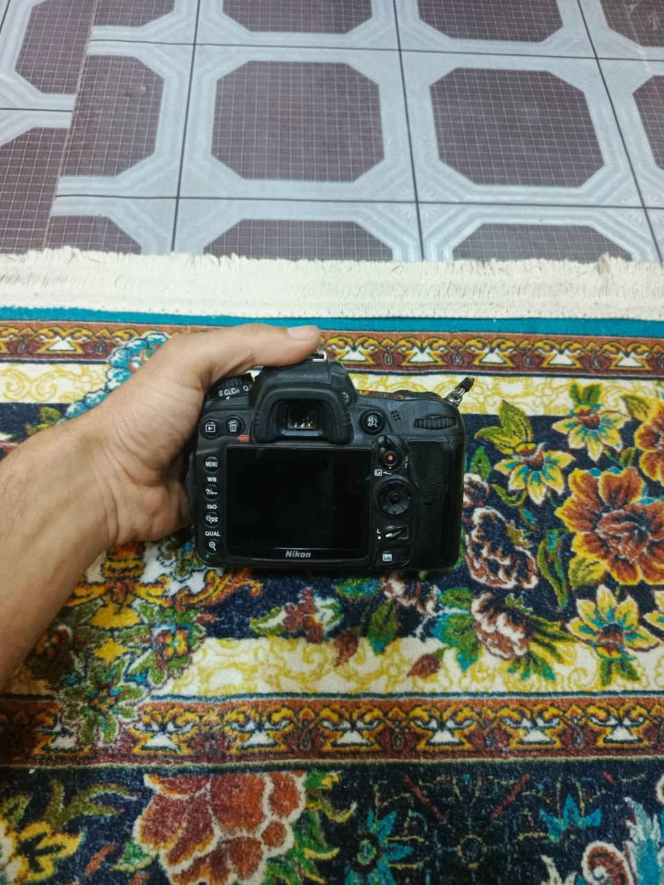 نيكون 7000D معروف بل سوك نضيفه ستخدام شخصي الله شهاد مع ملحقات جنطه حزام بطاريات 3 شاحنه السعر هاذ رقم تلفوني ***********
