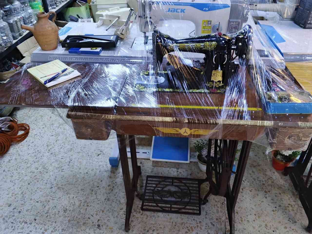 💢محلات النور لتجارة مكائن الخياطه 💢
💢بيع وشراء وتصليح مكائن الخياطه💢
            💢الصناعي و المنزلي💢
             💢جمله.     و المفرد💢
✅بأداره عامر الطائي واولاده👍
💢الجمله----و----المفرد💯
للتواصل عبر الهاتف
***********📞☎️ياسر
***********☎️عامر
***********☎️ضياء
 الفرع الأول موصل منطقه السرچخانه  ياسر الطائي
 الفرع الثاني موصل سوق النبي فرع الجيخانات عامر الطائي
الفرع الثالث موصل شارع المركز ضياء الطائي
