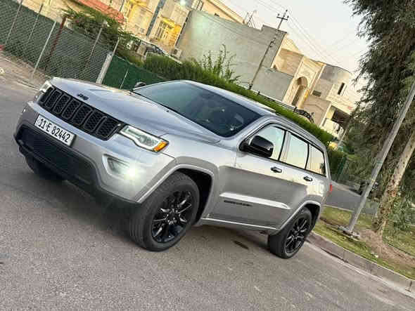 اسلام عليكم جيب موديل 2020
فئه / لمتدد بلاك توب فتحه سقف رادار وحساسات داير مداير السياره داخل جلد ومخمل قطعتين تبريد
 كشنات تدفئه وتبريد كشنات كهرباء
 شاشه جبيره كاربلاي تحكمات  ستيرن
 بصمه ابواب جنطه كهرباء تشغيل عن بعد مانع انزلاق مود سبورت نضام ايكو 
الصبغ/ بنيد وجاملغ والباب الوره السائق ربعه صبغ/
السياره جديد كير محرك مكفولات تخم تاير جديد صدر امامي خلفي كله جديد 
السعر/ 228 $ ورقه وبيه مجال بصيط 
مكان السيارة بغداد حي الجهاد 
للاستفسار اكثر الاتصال 
***********
