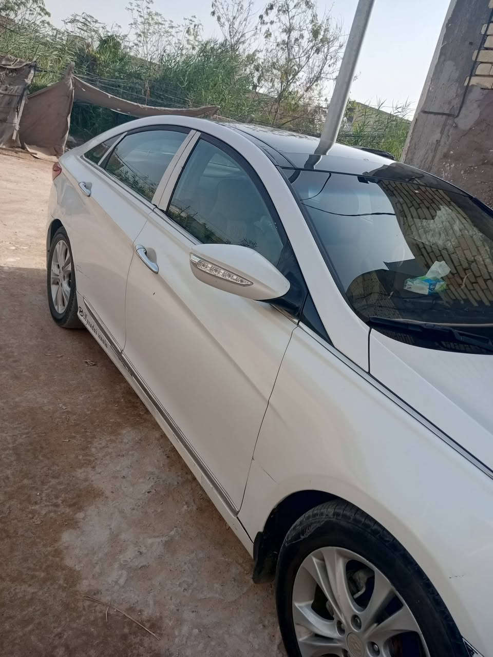 سوناته 2011
خليجي 
محرك 2400
مري شفط 
تبريد قطعتين 
أشاير بالمري 
حداديه نص ونص
ملاحظه / 
بيه دحجات صغار تجي تشوفهن شوف العين ما بيه ضربه ومكفوله من الصبغ 
 الرقم والسنويه يرادله تجديد 
***********
السعر 105
