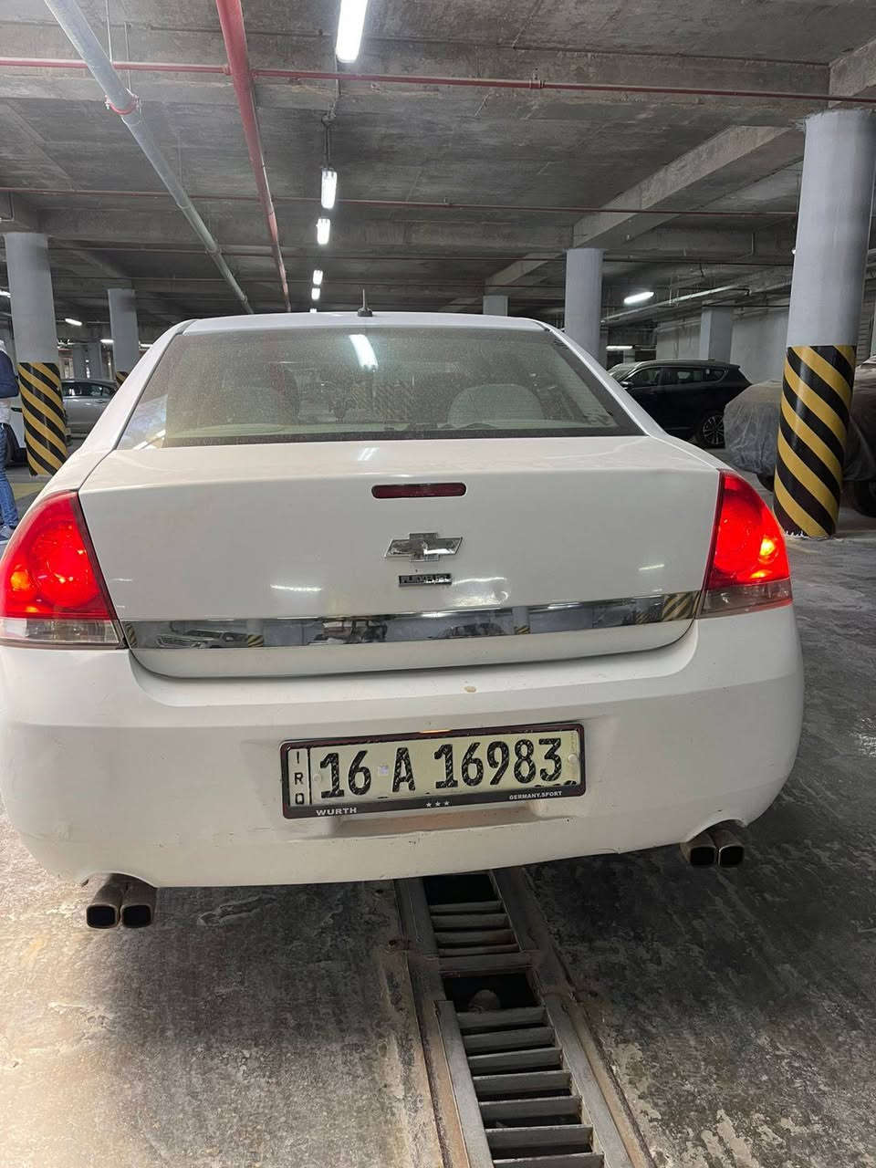 السلام عليكم
امبالا ٢٠١٢
رقم قادسيه انكليزي 
Lt
السياره باسمي سنويه وهزه جديده
السياره مكينه ٣٦٠٠ كير تعليك
السياره كير ومكينه خير من الله وما ناقصها شي
مكانها بغداد
***********
