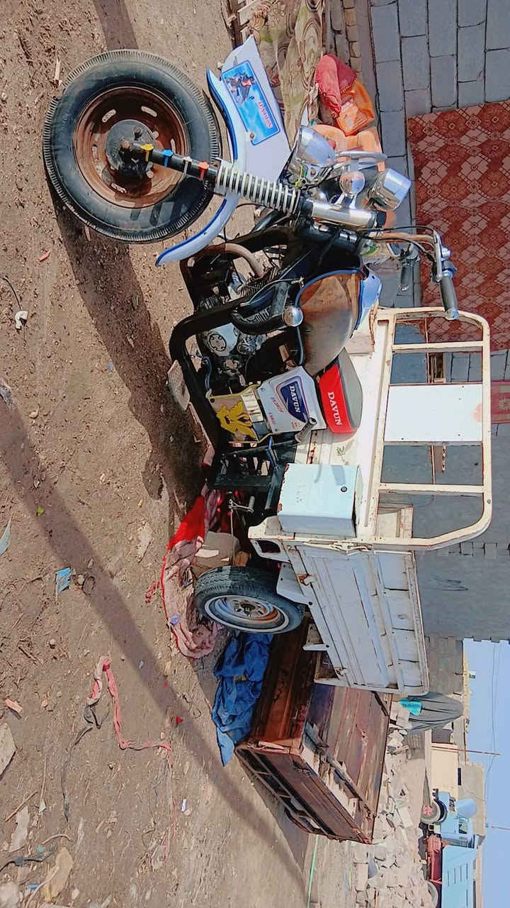 السلام عليكم ستوته اللبيع دايون موديل 2013 أوراق اصولي السعر خاص مكان ناصريه مركز لاستفسار *********** 
غير متواجد عل فيس
