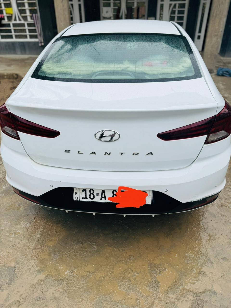 الانترا 2019 وجه عشرين مكفوله فول مواصفات بس بيه بارد بسيط بلجنطه السعر 167 وبيه مجال مكاني بابل كفل السياره بسمي  ***********
