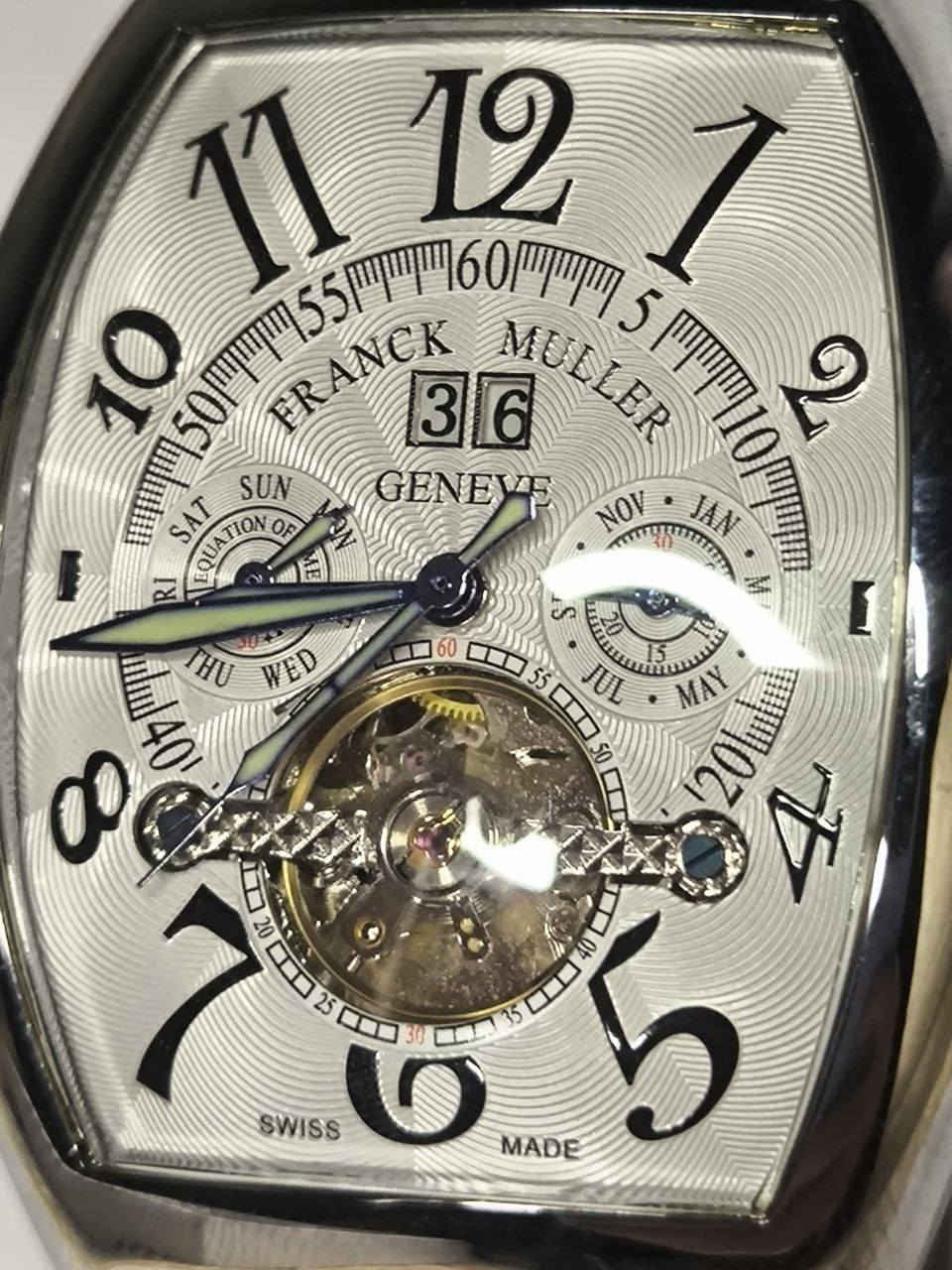 ساعة من ماركة فرانك مولر FRANCK MULLER
تحفة فنية 
مكينة  اوتماتيك قلب مفتوح كونكراف ( جميع السناتر شغالة )
ميناء مميزة مزودة بمنفذ تاريخ مع اميال لامينوس 
زجاج زفير ضد الخدش 
ضد الماء والغبار 
 سير جلد مميز 
مختمة بالكامل 

السعر :-  80  ع اول تم 
للحجز والاستفسار يرجى مراسلة الصفحه


**إذا كنت صاحب هذا الإعلان وتريد حذفه لأي سبب، رجاءا أرسل رسالة إلى الدعم الفني**